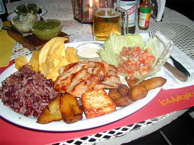 Lun&aacute;ticos y comidas